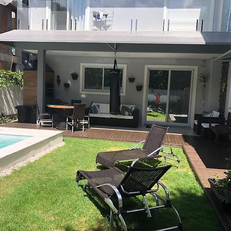 Casa Luxo Com Piscina A 500 Metros Da Praia Florianópolis Dış mekan fotoğraf