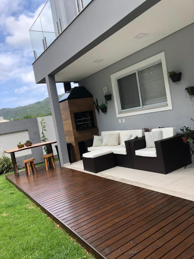 Casa Luxo Com Piscina A 500 Metros Da Praia Florianópolis Dış mekan fotoğraf